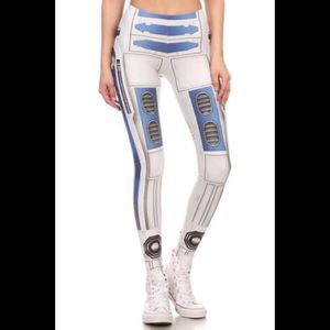Poprageous R2D2 Leggings NWOT